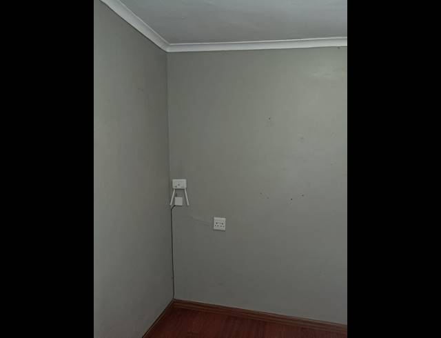1 bed property to rent in SUNBIRD PARK